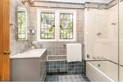 310 Highland Ave, Montclair, NJ 07043 - Photo 29