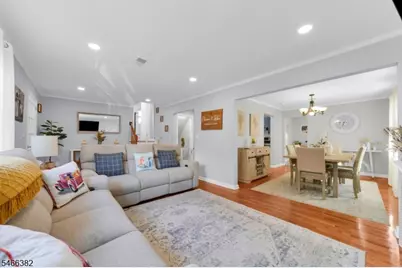 885 Salem Rd, Union Township, NJ 07083 - Photo 5