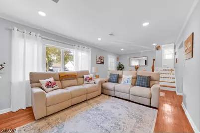 885 Salem Rd, Union Township, NJ 07083 - Photo 3