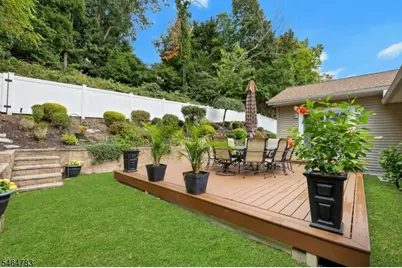 138 Barnert Ave, Totowa, NJ 07512 - Photo 27
