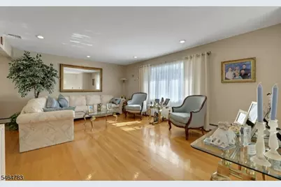 138 Barnert Ave, Totowa, NJ 07512 - Photo 3