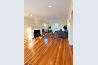 696 Clinton Ave #2, Newark, NJ 07108 - Photo 17