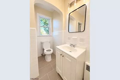 696 Clinton Ave #2, Newark, NJ 07108 - Photo 47