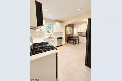 696 Clinton Ave #2, Newark, NJ 07108 - Photo 43