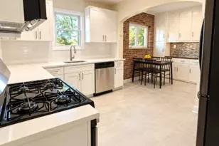 696 Clinton Ave, Newark, NJ 07108 - Photo 43