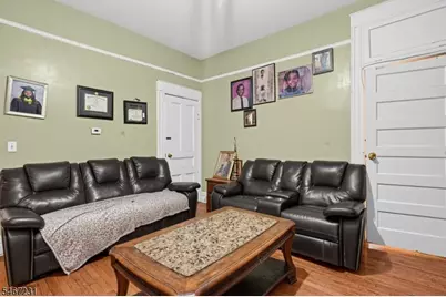 5456 Osborne Ter, Newark, NJ 07108 - Photo 7