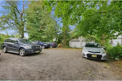 5456 Osborne Ter, Newark, NJ 07108 - Photo 5