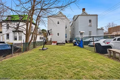 30 N 11th St, Newark, NJ 07107 - Photo 31