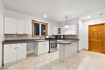 112 Hammond Ave, Passaic, NJ 07055 - Photo 3