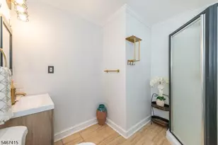 308 Pine St, Pompton Lakes, NJ 07442 - Photo 17
