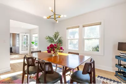 22 Euclid Pl, Montclair, NJ 07042 - Photo 17