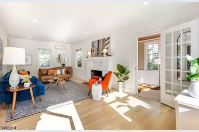 22 Euclid Pl, Montclair, NJ 07042 - Photo 13
