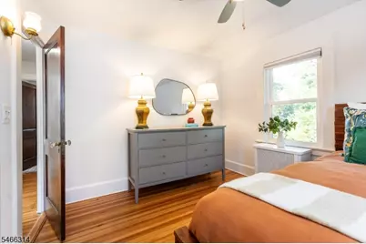 22 Euclid Pl, Montclair, NJ 07042 - Photo 29