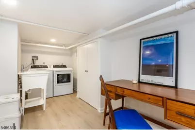 22 Euclid Pl, Montclair, NJ 07042 - Photo 41