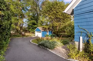 22 Euclid Pl, Montclair, NJ 07042 - Photo 45