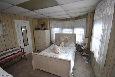 110 Lewis St, Phillipsburg, NJ 08865 - Photo 11
