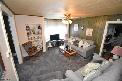 110 Lewis St, Phillipsburg, NJ 08865 - Photo 3