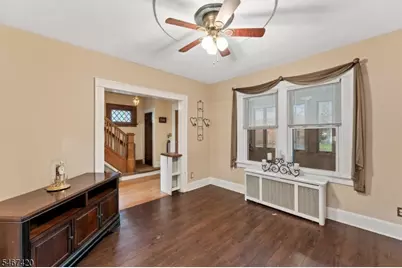 432 1st St, Dunellen, NJ 08812 - Photo 11