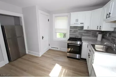 22 Braen Ave, Hawthorne, NJ 07506 - Photo 9