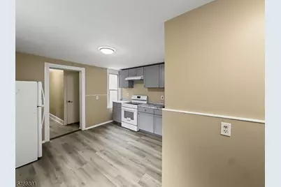77 Brainard St, Phillipsburg, NJ 08865 - Photo 13