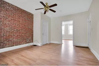 77 Brainard St, Phillipsburg, NJ 08865 - Photo 3