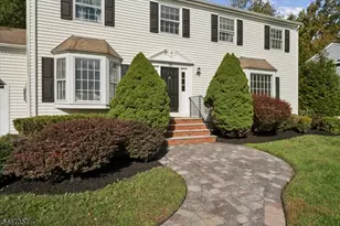10 Warwick Rd, Morris Township, NJ 07960 - Photo 5
