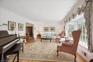 10 Warwick Rd, Morris Township, NJ 07960 - Photo 9