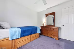17 Windsor Ln, Lopatcong Township, NJ 08865 - Photo 21
