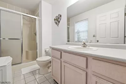 17 Windsor Ln, Lopatcong Township, NJ 08865 - Photo 19