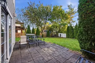 17 Windsor Ln, Lopatcong Township, NJ 08865 - Photo 33