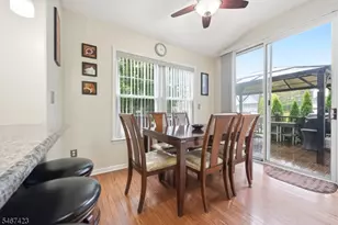 17 Windsor Ln, Lopatcong Township, NJ 08865 - Photo 13
