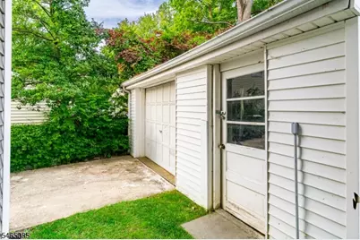 27 Marshall Pl, Sayreville, NJ 08872 - Photo 43