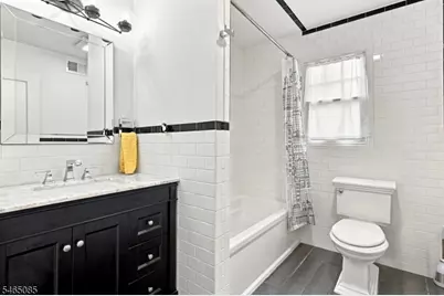 27 Marshall Pl, Sayreville, NJ 08872 - Photo 23