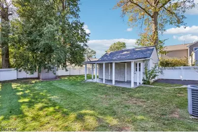 239 Bradford Ave, Linden, NJ 07036 - Photo 33