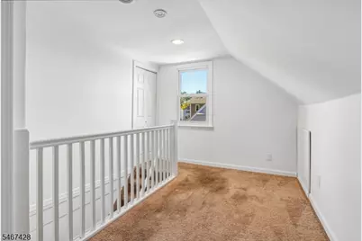 239 Bradford Ave, Linden, NJ 07036 - Photo 21
