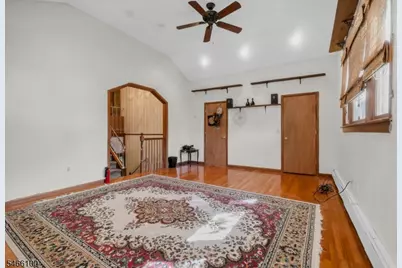 416 Roosevelt St, Roselle Park, NJ 07204 - Photo 15