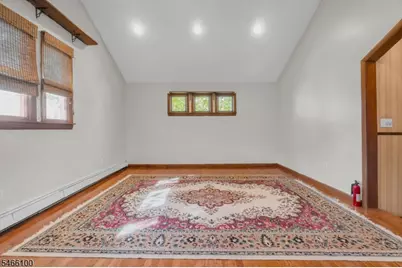 416 Roosevelt St, Roselle Park, NJ 07204 - Photo 17
