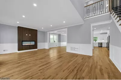 204 Hoover Pl, Union Township, NJ 07083 - Photo 5