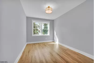 204 Hoover Pl, Union Township, NJ 07083 - Photo 13