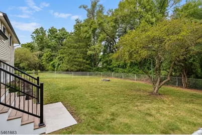 157 Circle Dr, Long Hill Township, NJ 07946 - Photo 23