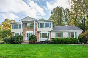 4 Stratford Dr, Randolph Township, NJ 07869 - Photo 1