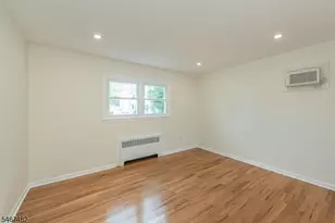 5 Underhill Ct, Nutley, NJ 07110 - Photo 9