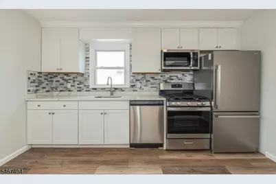 5 Underhill Ct, Nutley, NJ 07110 - Photo 5