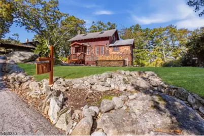 14 Saugtaug Trl, Byram Township, NJ 07821 - Photo 3