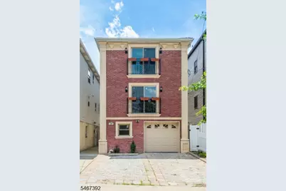 59A Bleecker St #A, Jersey City, NJ 07307 - Photo 11