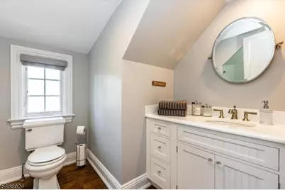 25 Norman Rd, Montclair, NJ 07043 - Photo 31