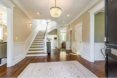 25 Norman Rd, Montclair, NJ 07043 - Photo 3