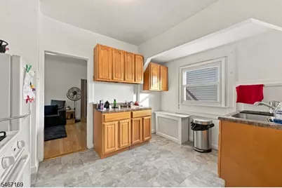 61 Spring St, Bloomfield, NJ 07003 - Photo 17