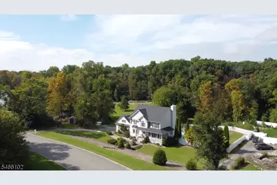 10 Macintosh Dr, Andover Township, NJ 07848 - Photo 5