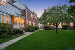 585 Trinity Pl, Westfield, NJ 07090 - Photo 31